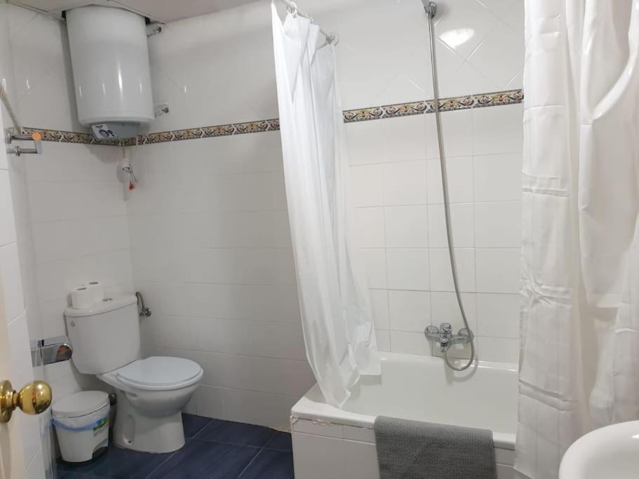 Espacioso Apartamento En De Dios, Alameda Apartamento *
